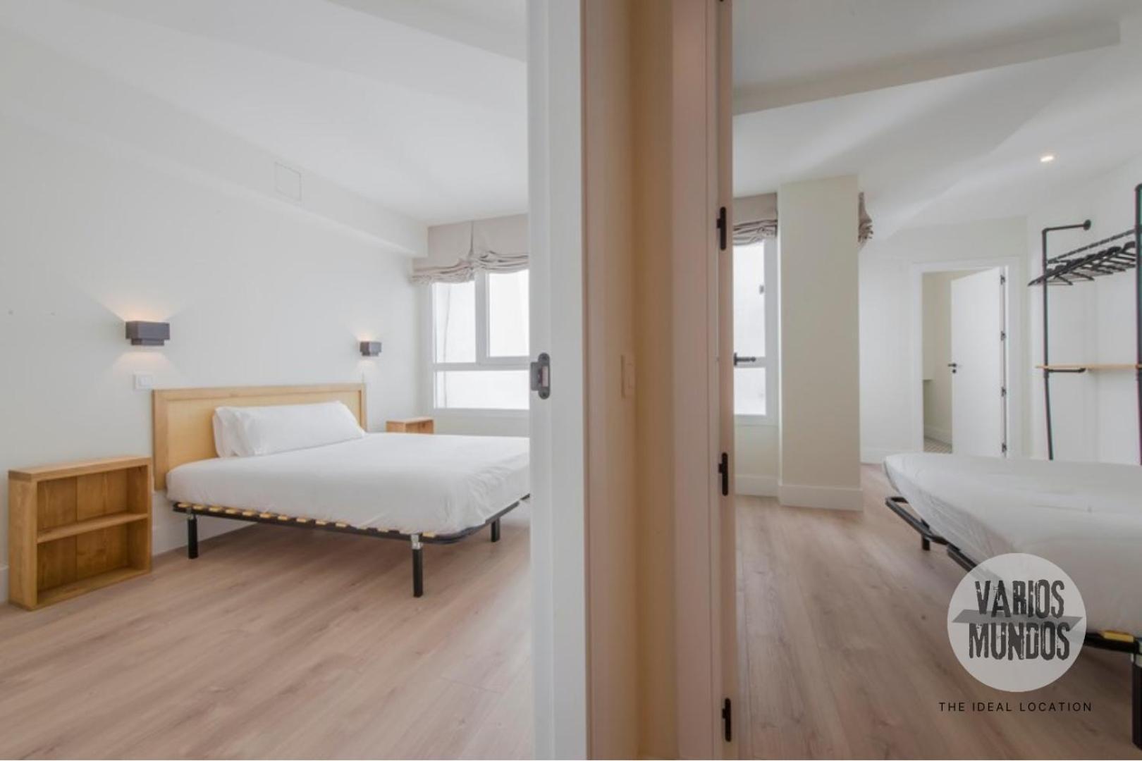 Tu Estancia Para 6 En Malasana Conoce San Bernardo 20 马德里 外观 照片