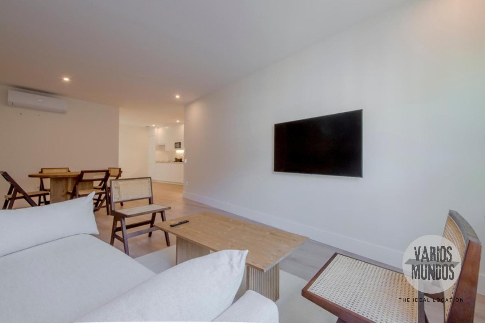 Tu Estancia Para 6 En Malasana Conoce San Bernardo 20 马德里 外观 照片