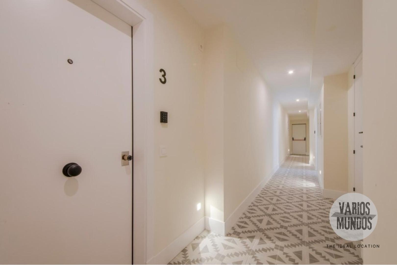 Tu Estancia Para 6 En Malasana Conoce San Bernardo 20 马德里 外观 照片